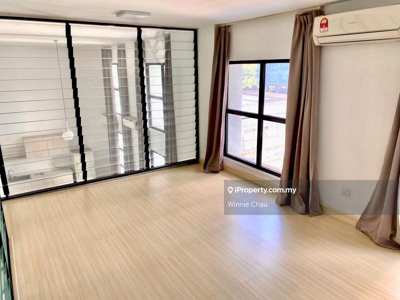 Kediaman Servis untuk Disewa di Colonial @ Empire City oleh Winnie Chau - iProperty.com.my