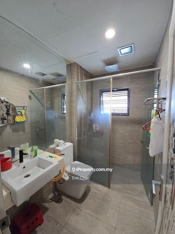 Rumah Berangkai 2 Tingkat untuk Dijual di Kampung Pulau Meranti, Puchong oleh Eric Chai - iProperty.com.my