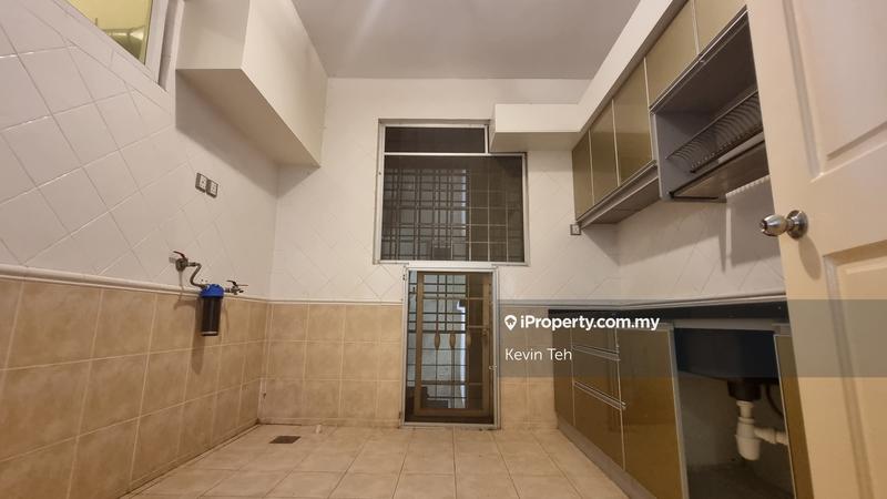 For Sale - La Grande Kiara