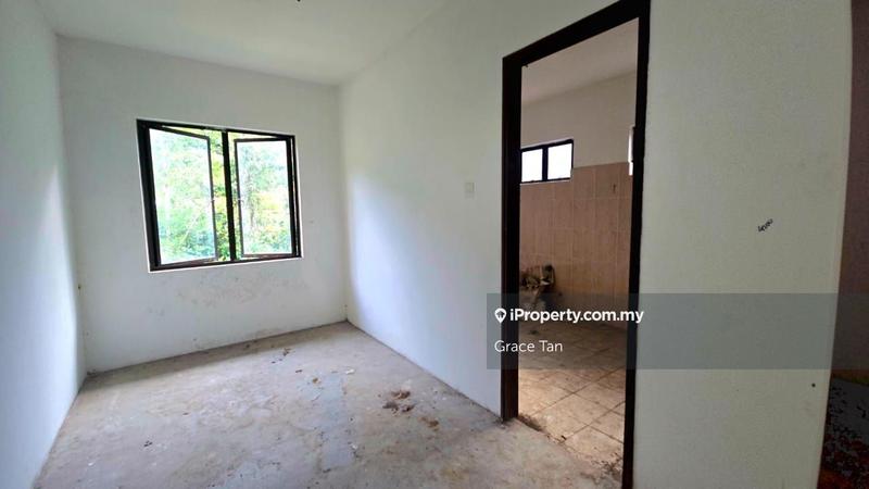 Bungalow House for Sale in Taman Equine, Seri Kembangan by Grace Tan - iProperty.com.my