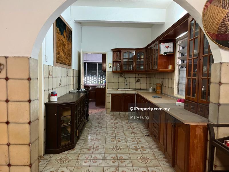 Bungalow House for Sale in Seksyen 5, Petaling Jaya by Mary Fung - iProperty.com.my