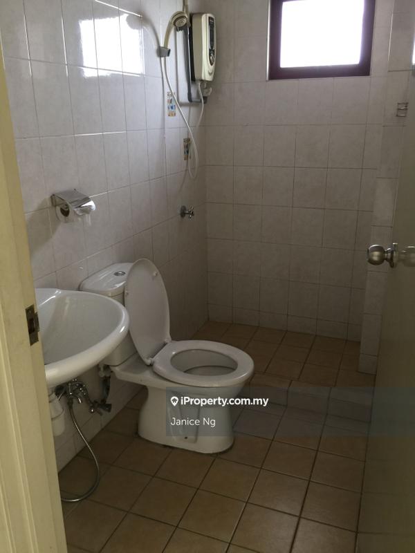 Condominium for Sale in Villamas by Janice Ng - iProperty.com.my