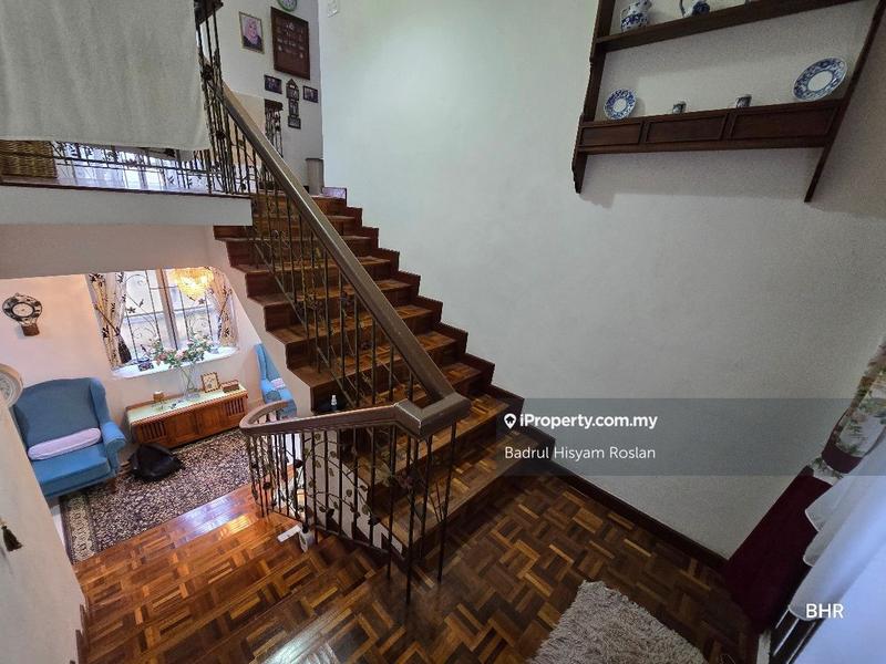 Banglo untuk Dijual di Bandar Seri Putra, Bangi oleh Badrul Hisyam Roslan - iProperty.com.my