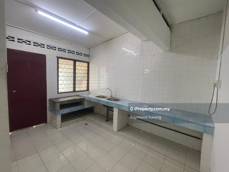 2-storey Terraced House for Sale in Serdang, Seri Kembangan by Raymond Kwong - iProperty.com.my