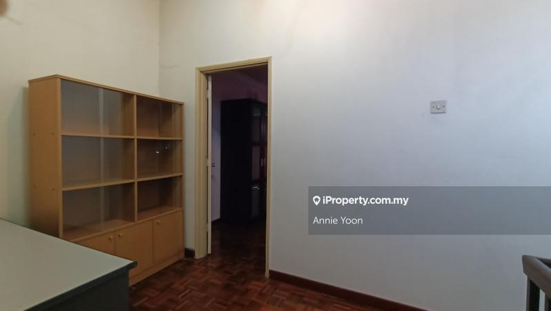 1.5-storey Terraced House for Sale in BANDAR PUCHONG JAYA, Puchong by Annie Yoon - iProperty.com.my