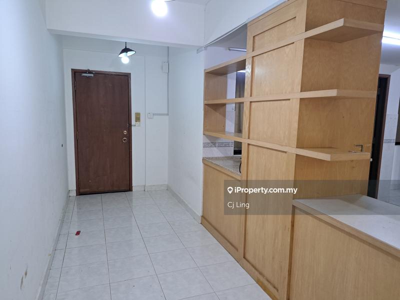 Condominium for Sale in Cyber Heights Villa by Cj Ling - iProperty.com.my