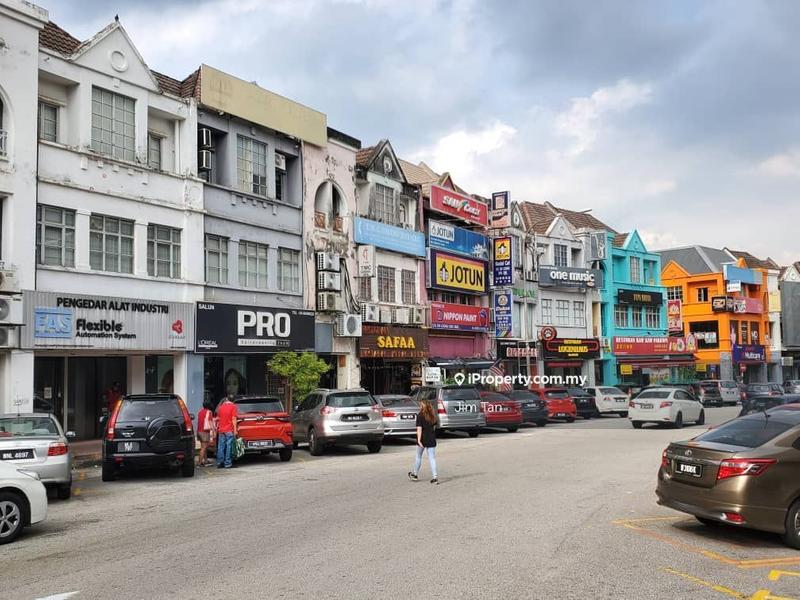 Shop untuk Disewa di Ground Floor Usj 10, Subang Jaya oleh Jim Tan - iProperty.com.my