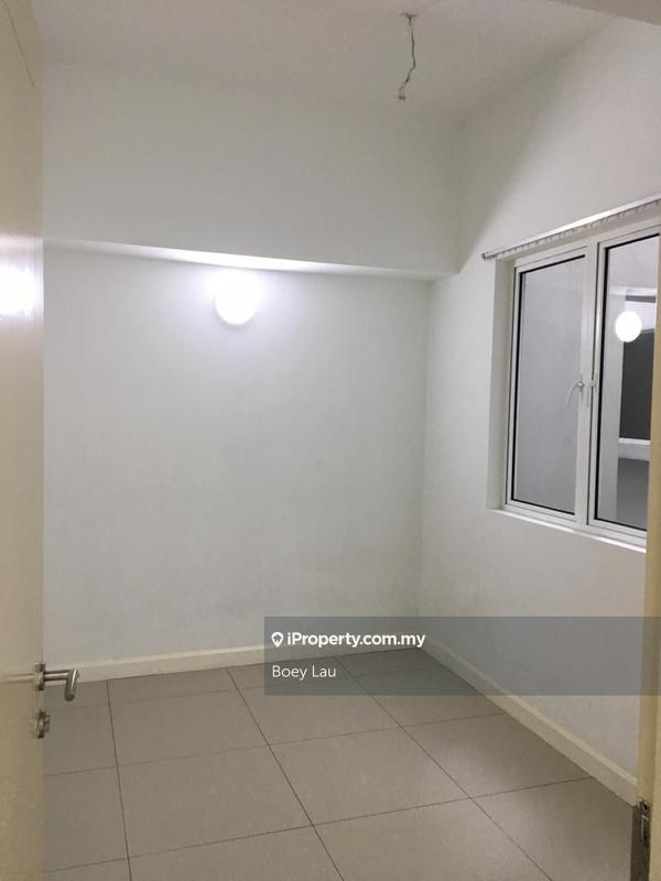 Service Residence for Sale in Tiara Mutiara / The Crown by Boey Lau - iProperty.com.my