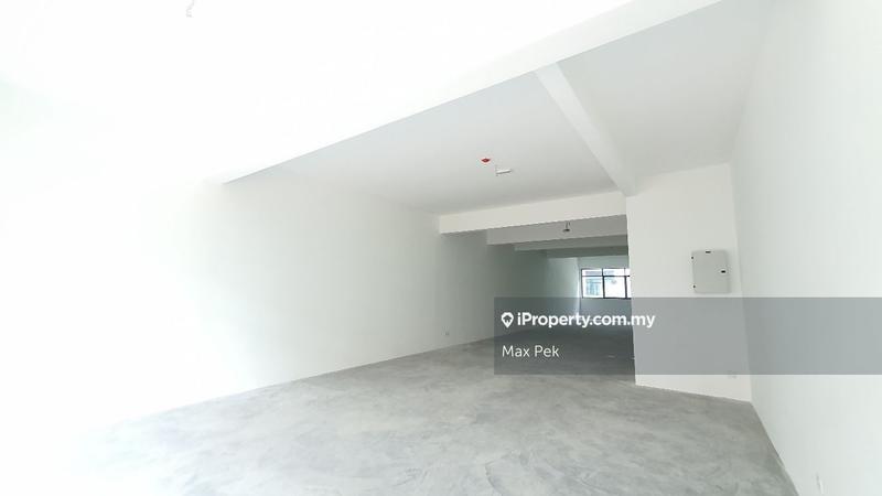 Shop / Office untuk Dijual di Cheras Balakong, Balakong oleh Max Pek - iProperty.com.my
