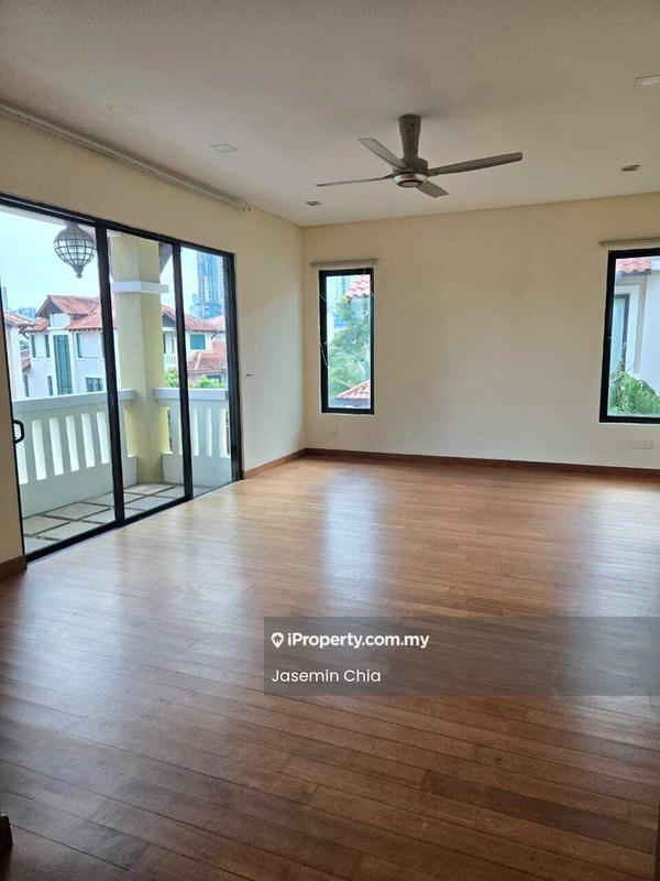 Bungalow House for Sale in Aman Bali, Jalan Ipoh by Jasemin Chia - Living Room - iProperty.com.my