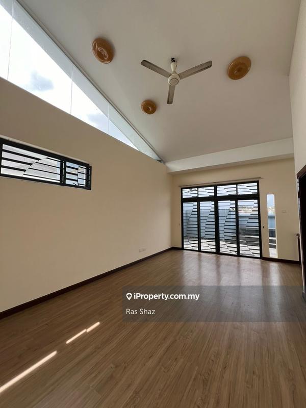 3-storey Terraced House for Sale in Laman Glenmarie, Shah Alam by Ras Shaz - iProperty.com.my
