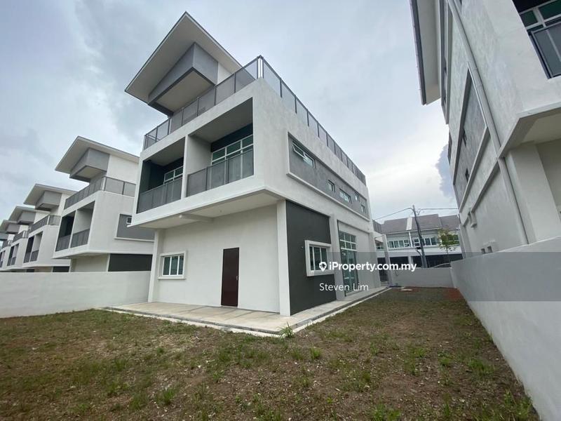 Bungalow House for Sale in Taman Nuri Fasa 3, Durian Tunggal by Steven Lim - iProperty.com.my