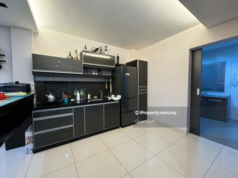 Rumah Berkembar untuk Dijual di Taman Brown, Gelugor oleh Qyan Goh - iProperty.com.my
