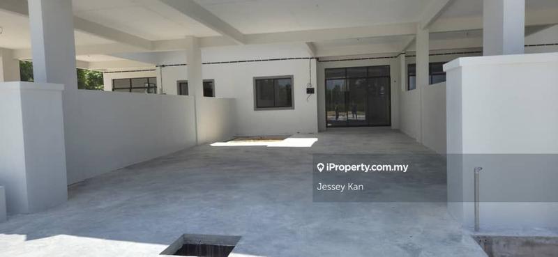 Rumah Berangkai 1 Tingkat untuk Dijual di Kampung Permatang Badak, Kuantan oleh Jessey Kan - iProperty.com.my