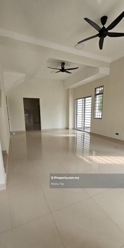 Rumah Teres 2.5-Tingkat untuk Dijual di Taman Tasik Prima, Puchong oleh Misha Tee - iProperty.com.my