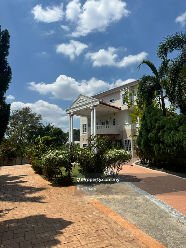 Bungalow House for Rent in Country Heights, Kajang by Rex Tham - iProperty.com.my