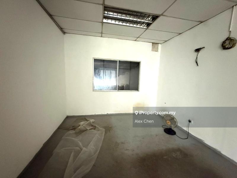 Kilang Teres untuk Disewa di Taman Industri Selesa Jaya, Balakong oleh Alex Chen - iProperty.com.my