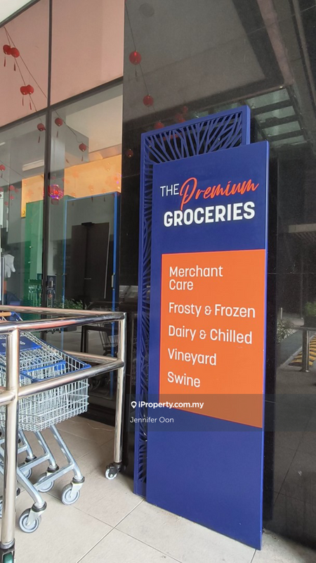 For Rent - Megan Ambassy