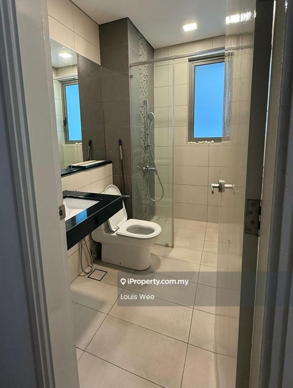 Condominium for Rent in KM1 East by Louis Wee - Bathroom - iProperty.com.my