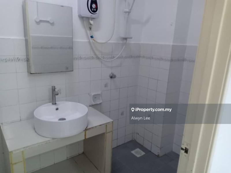 Condominium for Sale in Bukit Pandan Kondominium 1 by Alwyn Lee - iProperty.com.my