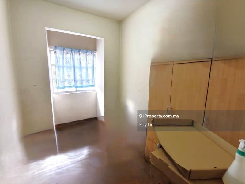 Apartment for Sale in Jasmin Apartment by Kizy Lim - iProperty.com.my