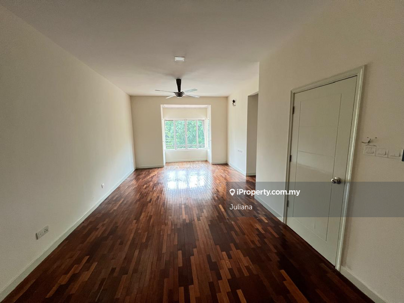 Townhouse for Sale in Sunway Damansara, Kota Damansara by Juliana - iProperty.com.my