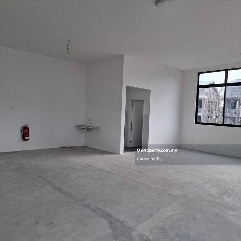 Kedai untuk Dijual di Taman Bukit Kaze, Ulu Tiram oleh Catherine Tay - iProperty.com.my