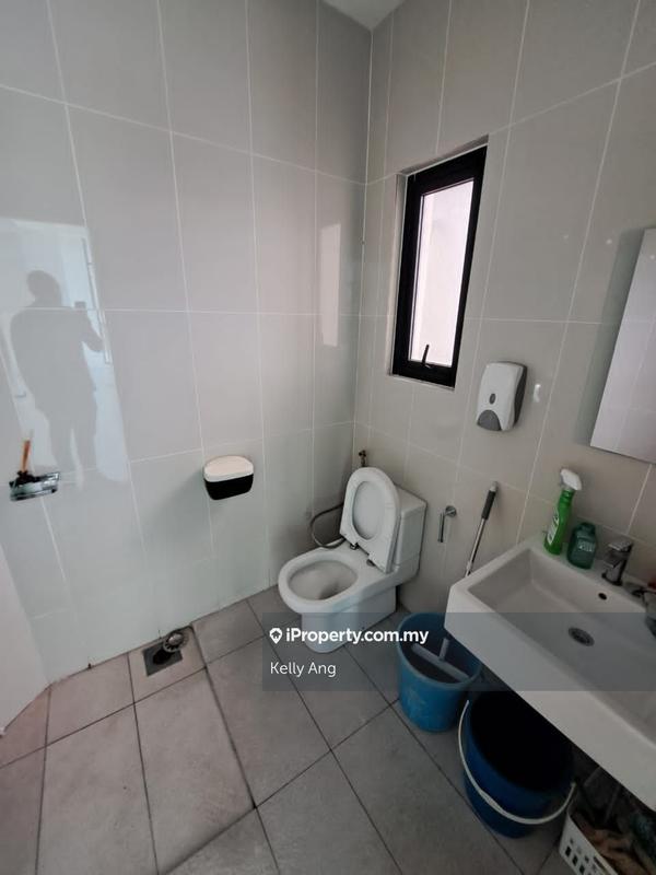 Office for Sale in Mont Kiara, Kuala Lumpur by Kelly Ang - iProperty.com.my