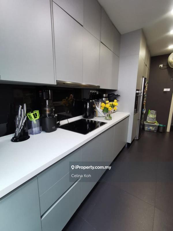3-storey Terraced House for Sale in Valencia, Sungai Buloh by Celina Koh - iProperty.com.my