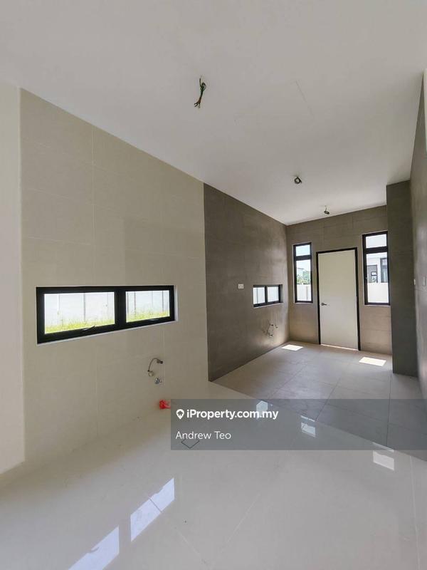 Semi-Detached House for Sale in Taman Sutera, Johor Bahru by Andrew Teo - iProperty.com.my