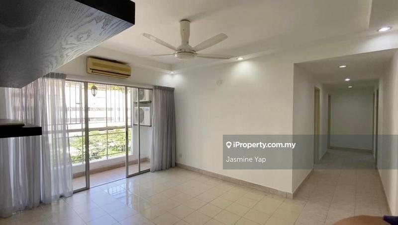 For Sale - D'Aman Ria Condominium