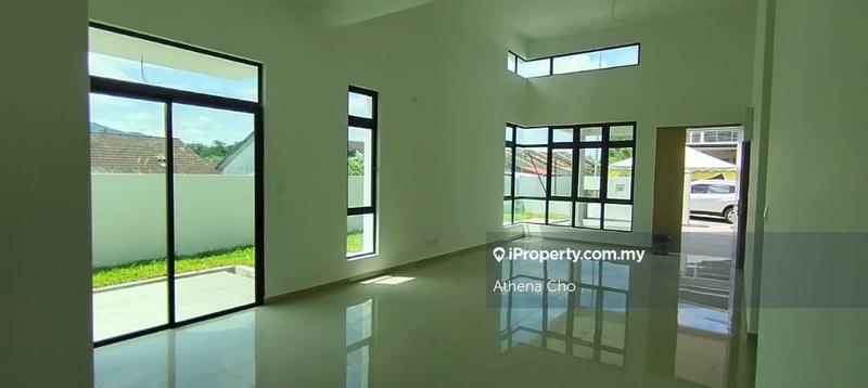 Rumah Berkembar untuk Dijual di Bandar Baru Nilai, Nilai oleh Athena Cho - iProperty.com.my