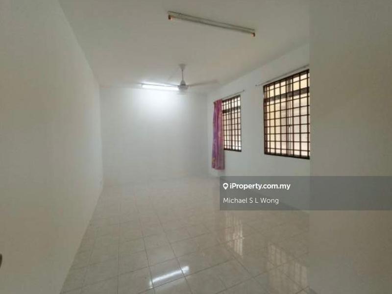 Kondominium untuk Dijual di Platinum Hill PV 5 oleh Michael S L Wong - iProperty.com.my