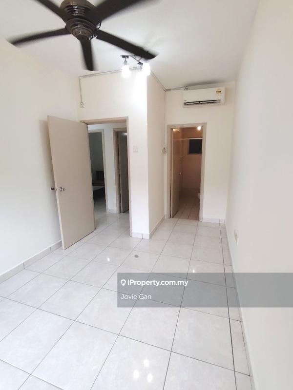 Kondominium untuk Disewa di Perdana View oleh Jovie Gan - iProperty.com.my