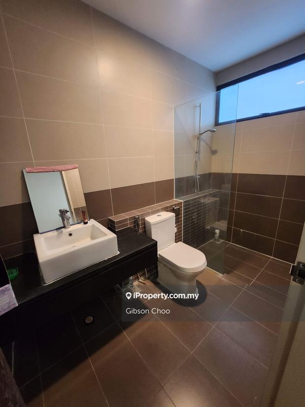 Bungalow House untuk Dijual di Sungai Long, Bandar Sungai Long oleh Gibson Choo - iProperty.com.my