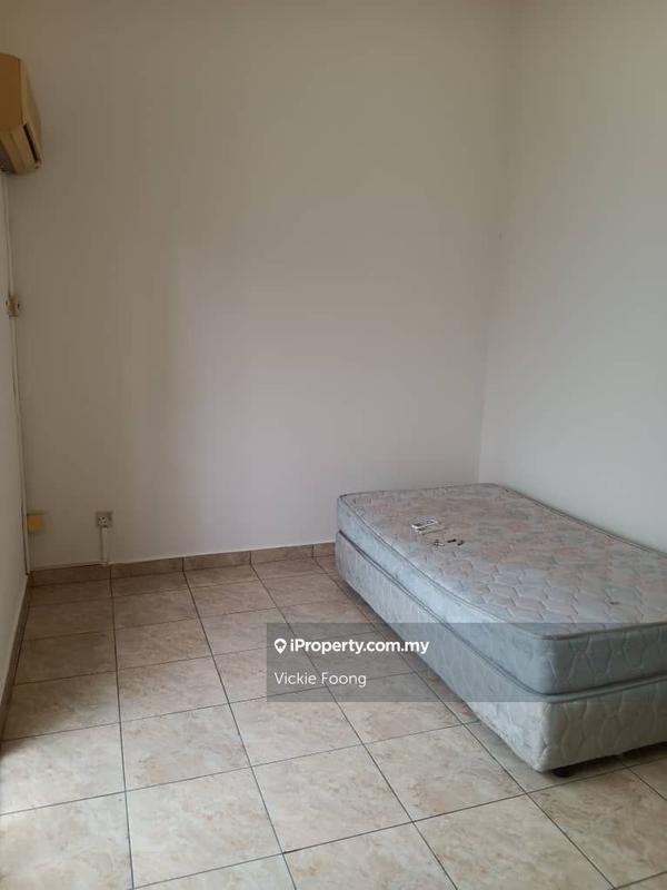 Bungalow House for Sale in Kampung Tunku, Petaling Jaya by Vickie Foong - iProperty.com.my