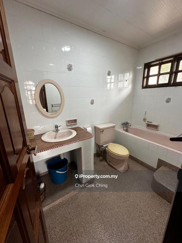 Bungalow House for Sale in Taman Khidmat, Kota Kinabalu by Chin Giok Ching - iProperty.com.my