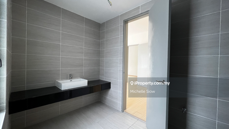 Semi-Detached House for Sale in Taman Semanja, Kajang by Michelle Siow - iProperty.com.my