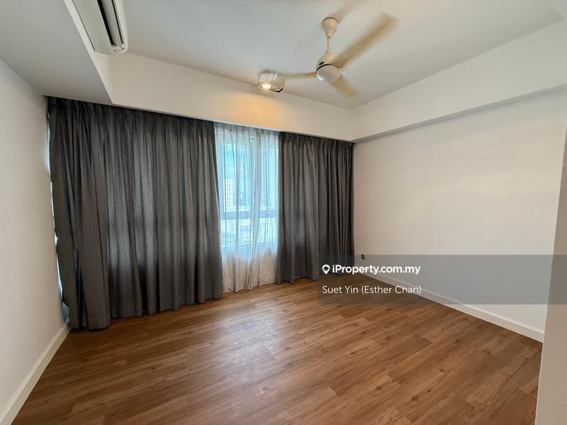 For Sale - Tiffani Kiara