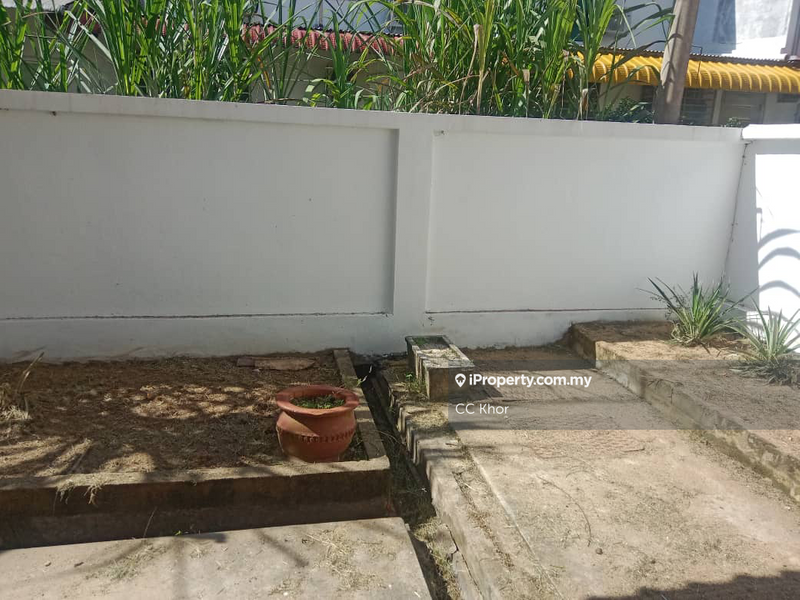 Banglo untuk Dijual di Cherong Lanjut, Kuala Terengganu oleh CC Khor - iProperty.com.my