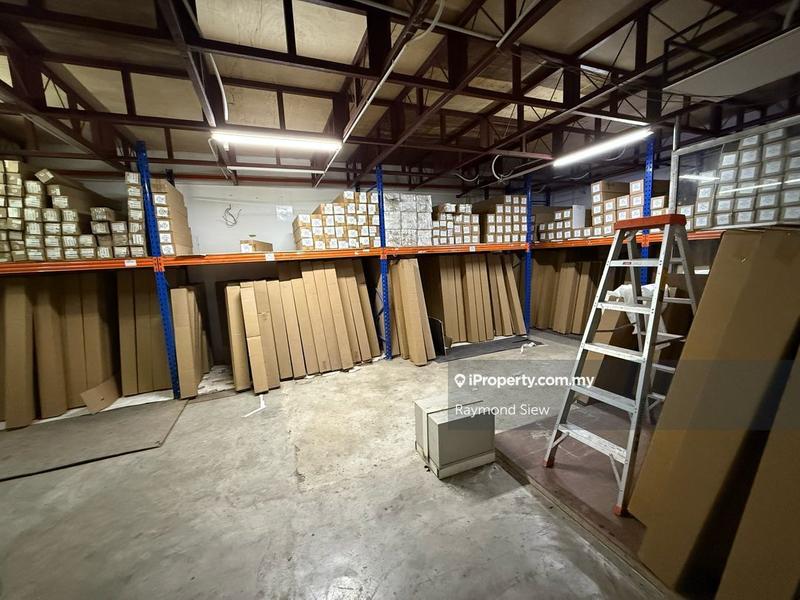 Gudang untuk Dijual di Kampung Baru Subang, Sungai Buloh oleh Raymond Siew - iProperty.com.my