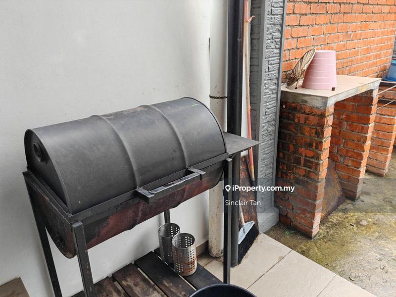 Rumah Berkembar untuk Dijual di Ujong Pasir, Melaka oleh Geoffery Wee - iProperty.com.my