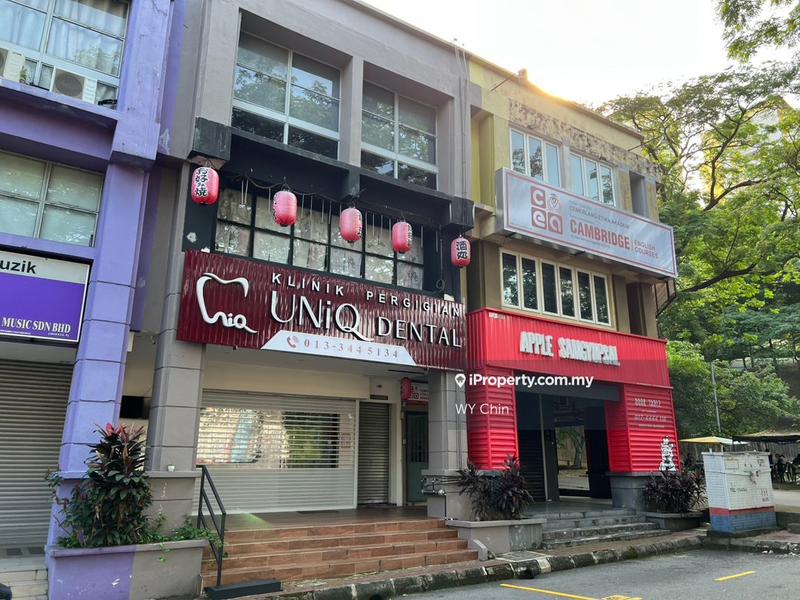 For Sale - 3 STOREY MAIN ROAD FRONTAGE ROi 4.5%,TAMAN DESA BUSINESS PARK,TAMAN DANAU DESA