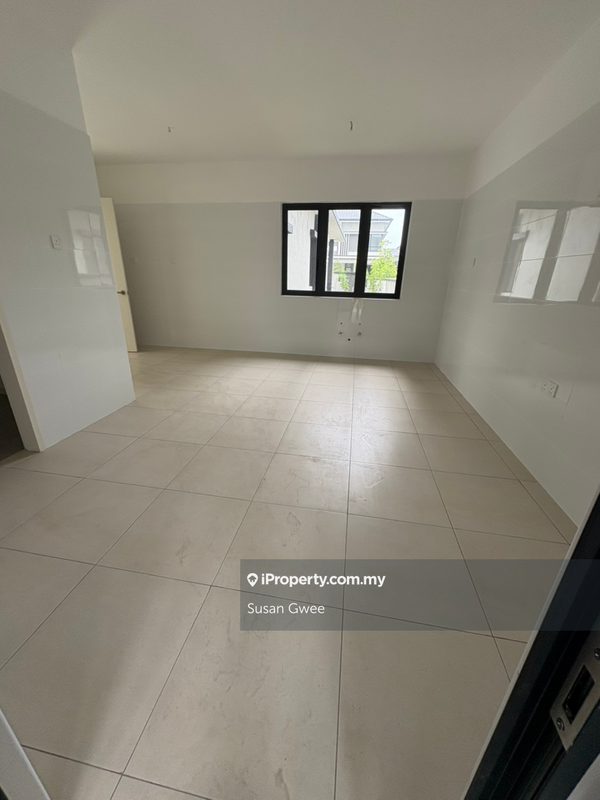 Semi-Detached House for Sale in Bandar Tropicana Aman, Telok Panglima Garang by Susan Gwee - iProperty.com.my