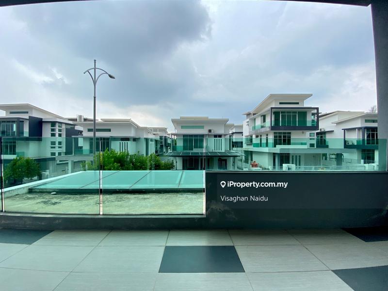 Bungalow House for Rent in Bandar Country Homes, Rawang by Visaghan Naidu - iProperty.com.my