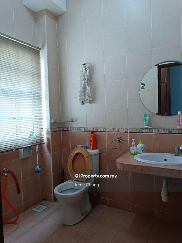 Townhouse for Sale in Taman Megah, Petaling Jaya by Irene Chong - iProperty.com.my