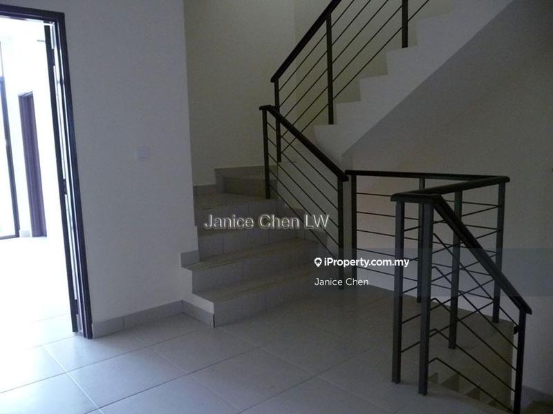 Rumah Berangkai 2.5 Tingkat untuk Disewa di Kinrara Residence, Taman Damai Utama, Puchong, Bandar Kinrara oleh Janice Chen - iProperty.com.my