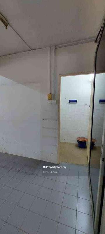 2-storey Terraced House for Sale in Taman Universiti Indah, Seri Kembangan by Remus Chen - iProperty.com.my