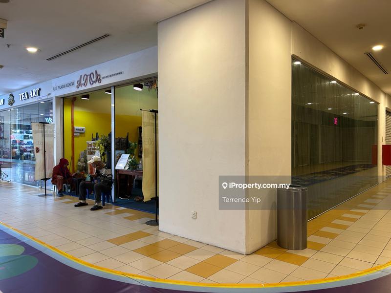 Retail-Space for Sale in Berjaya Times Square, KL City Centre by Terrence Yip - iProperty.com.my