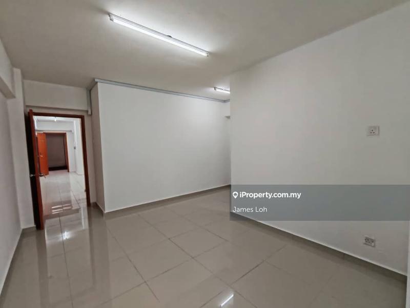 For Rent - Menara Megah